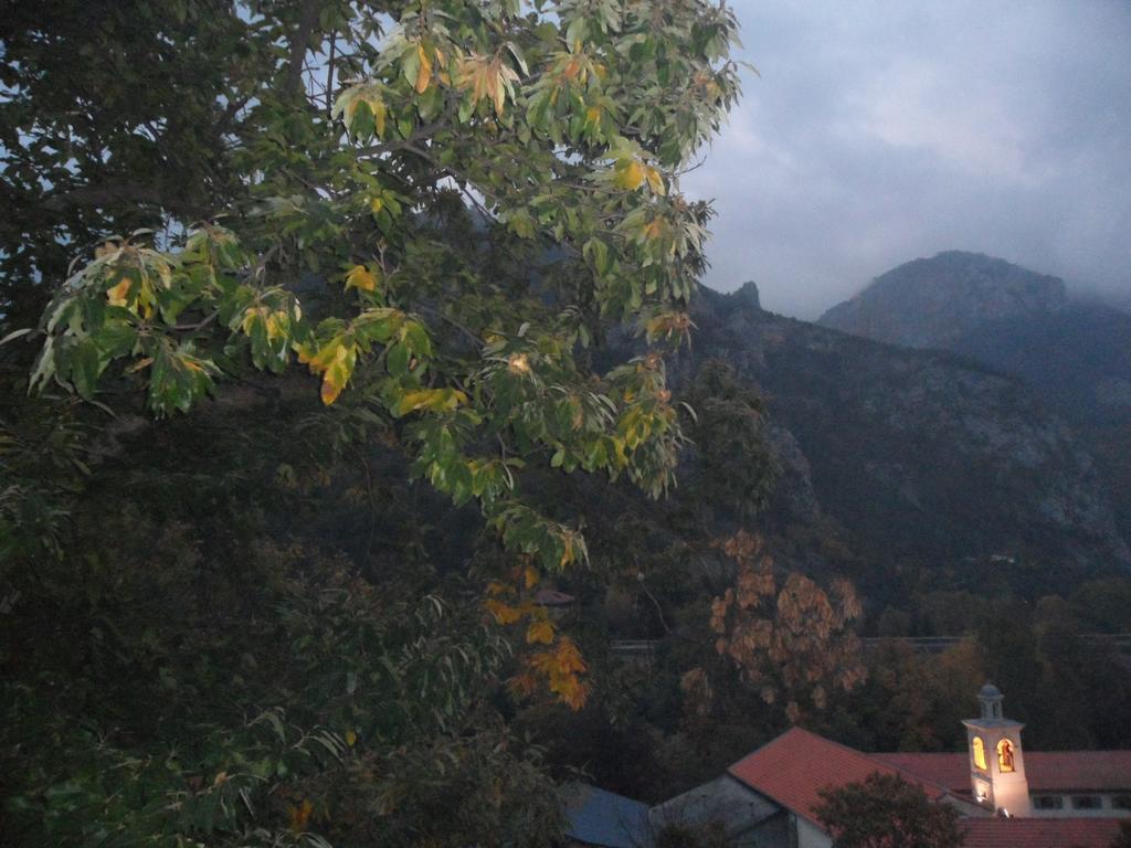 Chambres D'Hotes Casa Sylvana Saint-Dalmas-de-Tende Zewnętrze zdjęcie